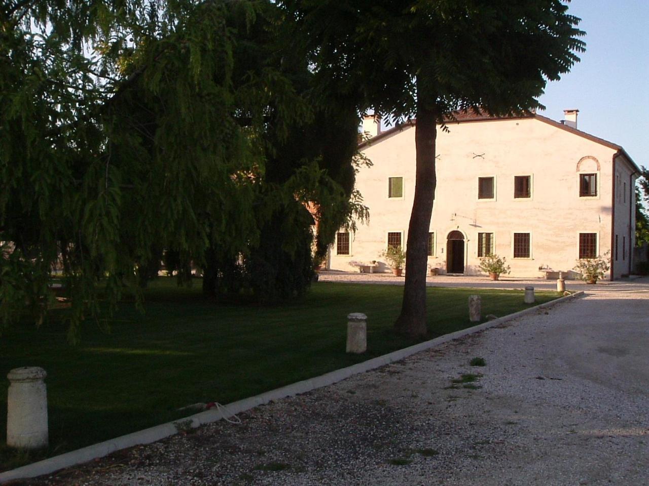 Agriturismo La Sophora Montegaldella المظهر الخارجي الصورة